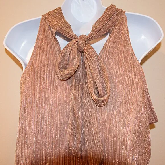 New with Tags Nine West Metallic Pink Halter top Size Med - Picture 4 of 4